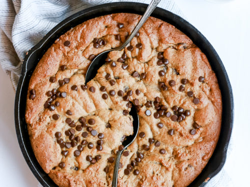 Cast Iron Chocolate Chip Cookie (Healthy, Easy) - Brae's Bites